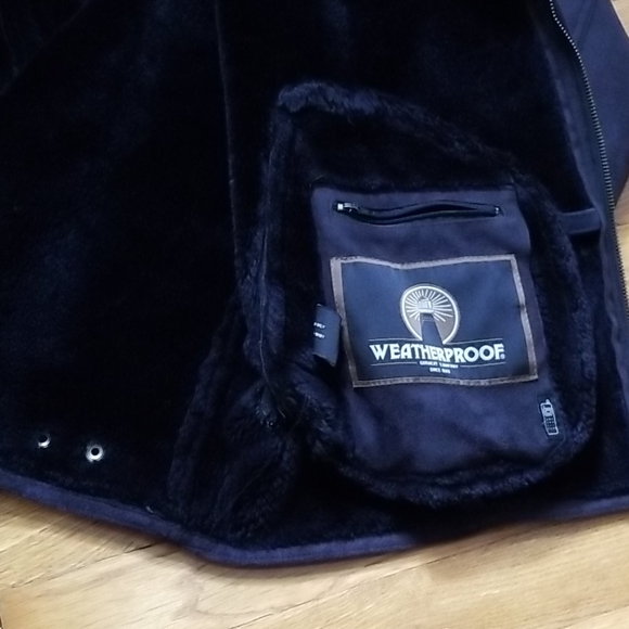 Weatherproof Microfiber Jacket - Picture 7 of 15